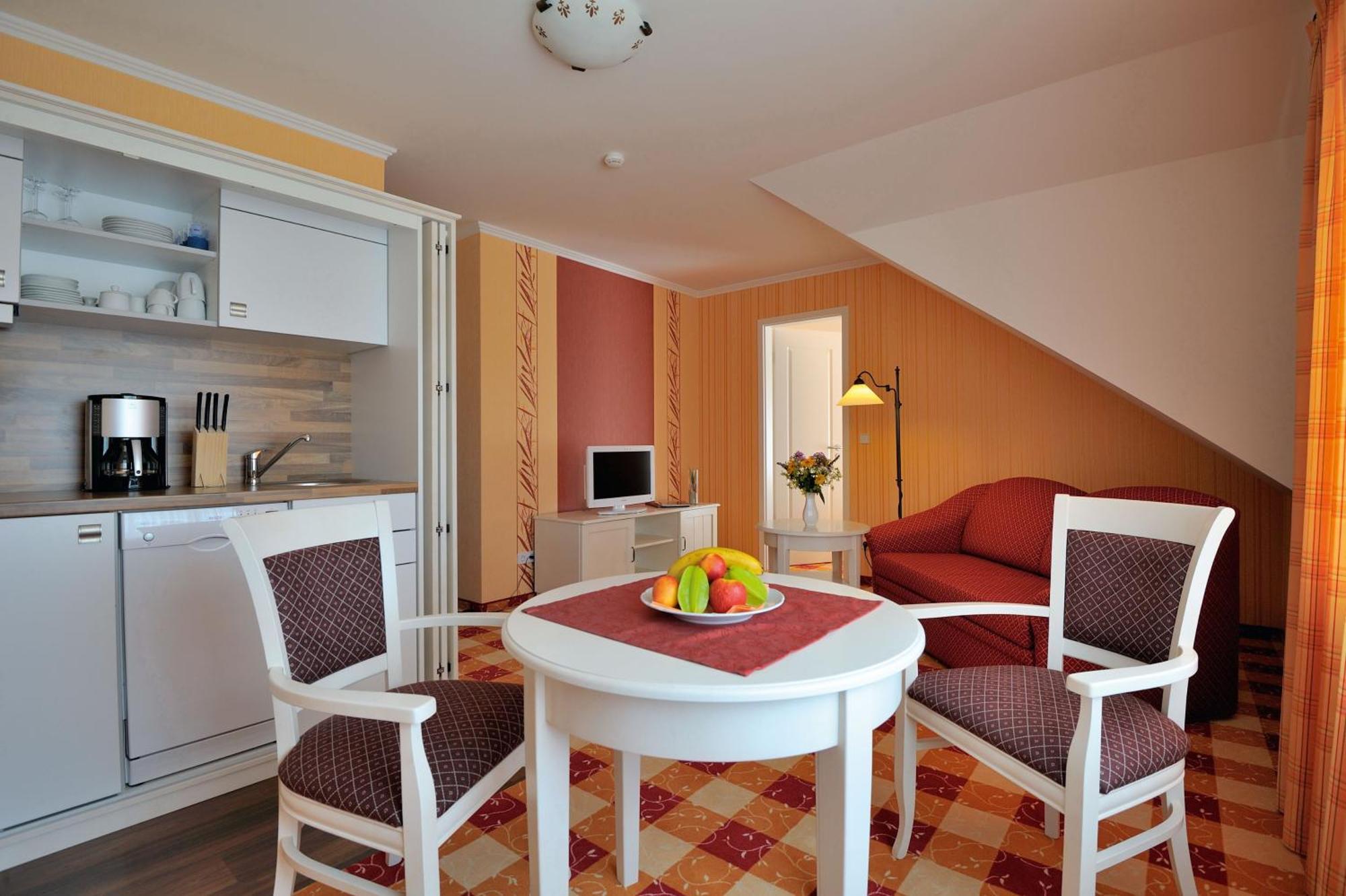Hotel Godewind Thiessow Luaran gambar